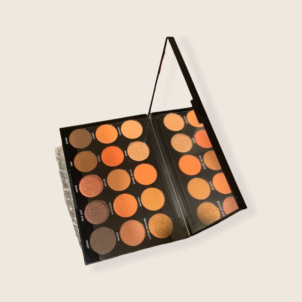 🥰 MORPHE 15D Day Slayer palette NEW